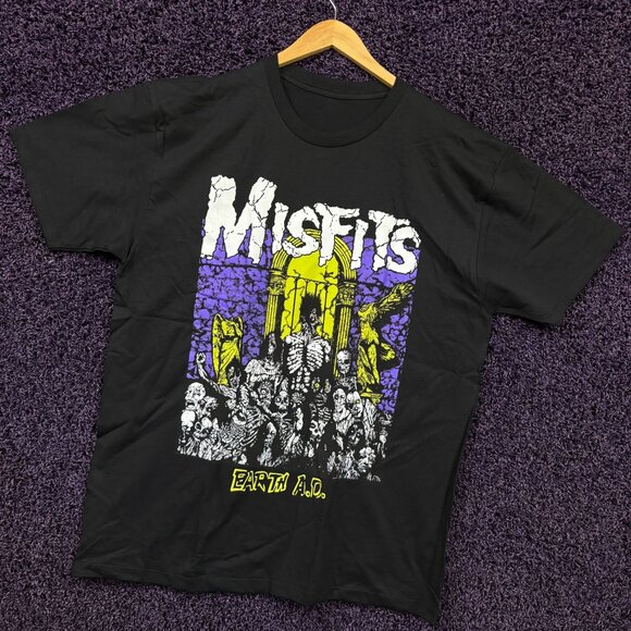 Misfits Earth A.D. T-shirt size extra large - Picture 3 of 4